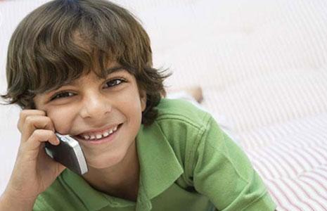 Как выбрать телефон для ребенка