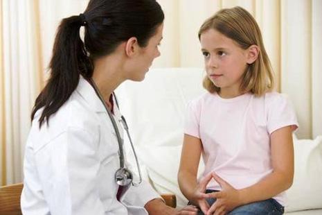 Когда посещать детского гинеколога