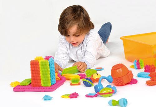 10 самых нужных игрушек для ребенка 2-5 лет