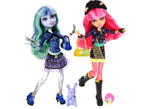 Причина скандальности кукол Monster High