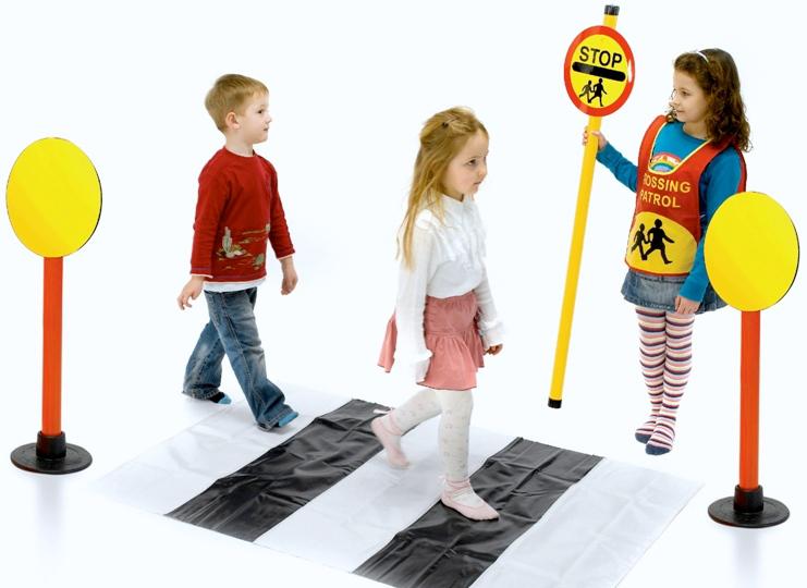 Игры с детьми по правилам дорожного движения