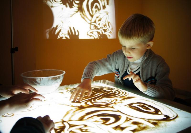 Польза рисования песком для детей