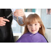 Детская стрижка: чем отличается детский парикмахер от взрослого