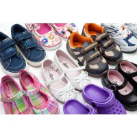 Как правильно купить детскую обувь оптом