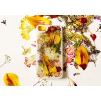 Как украсить чехол для телефона цветами