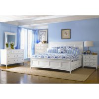 Спальня голубого цвета: особенности