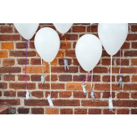 Воздушные шары на свадьбу с фигурками молодоженов