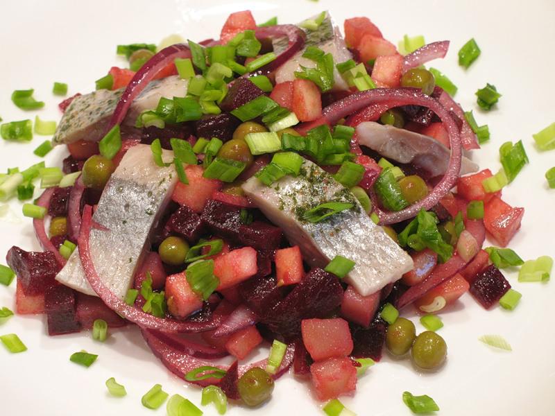 Винегрет – вкусный и полезный салат Винегрет с яблоками и сельдью
