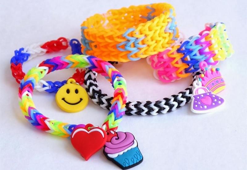 Rainbow Loom - оригинальный браслет-радуга Rainbow Loom - оригинальный браслет-радуга