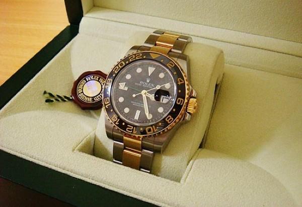 Как отличить настоящие часы Rolex от подделки Как отличить настоящие часы Rolex от подделки