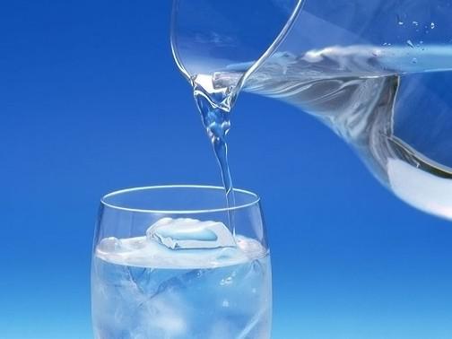 Родниковая вода