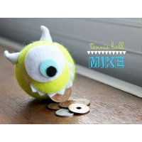 Копилка из теннисного мячика: мастер-класс